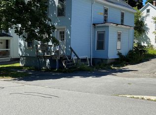 11 Sanford St, Bangor, ME 04401