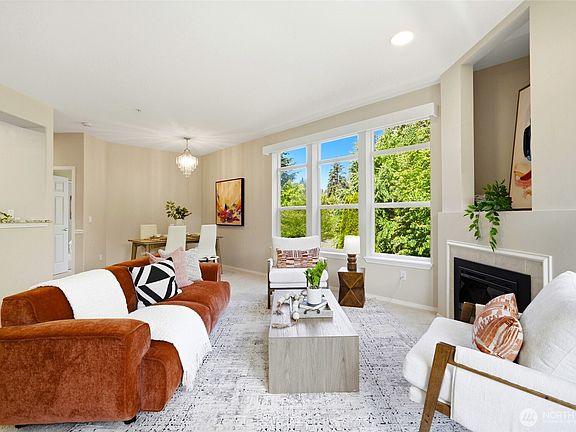 3rd image of 19412 48th Avenue W #208