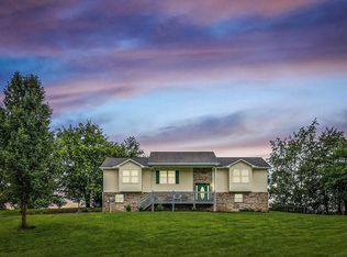 1441 Double D Dr, Sevierville, TN 37876