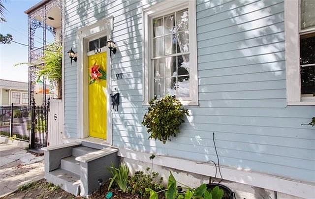 1st image of 911 Race St