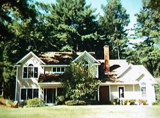 844 Greenthorne Blvd, Guilderland, NY 12084