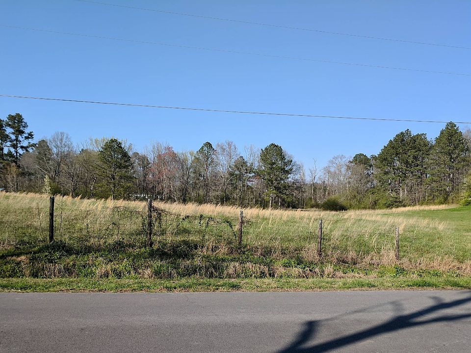 2nd image of 535 Dr Clemmons Rd