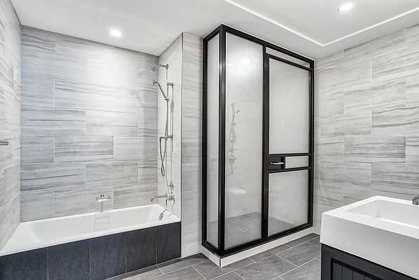 Rented by Extell Marketing Group LLC | media 39