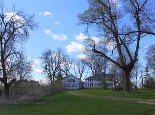 2S279 & 2S303 Deerpath Rd, Batavia, IL 60510