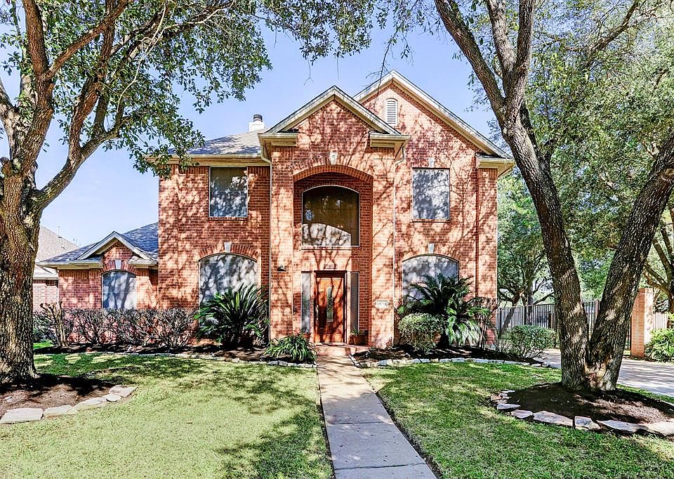 1st image of 15218 Foster Springs Ln