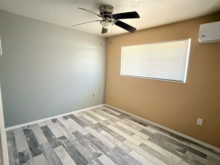 66 W James Pl — Photo 9
