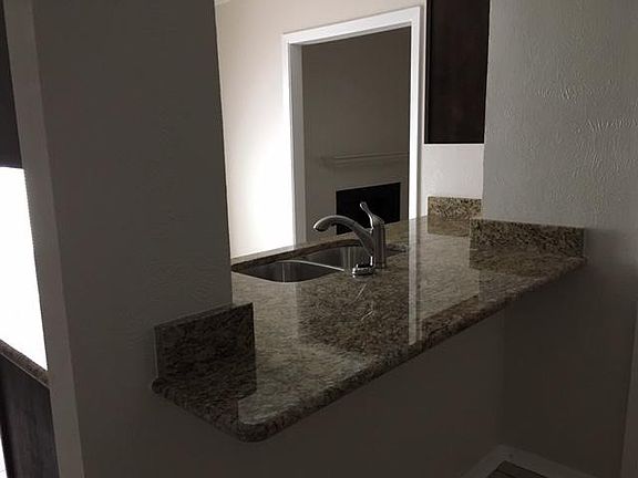 Kitchen & Breakfast Nook