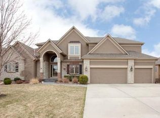 205 SW Lewis Ct, Lees Summit, MO 64081