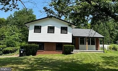 2nd image of 75 Wedgewood Dr