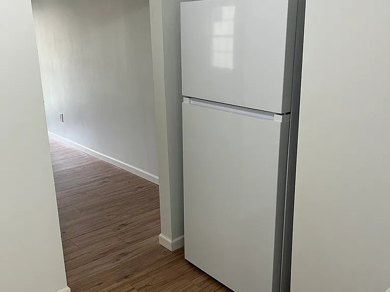 56 W Central Ave — Photo 7