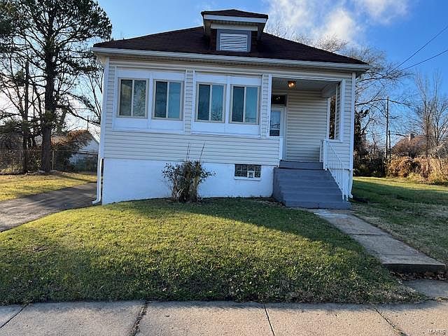 1st image of 1511 Engelholm Ave