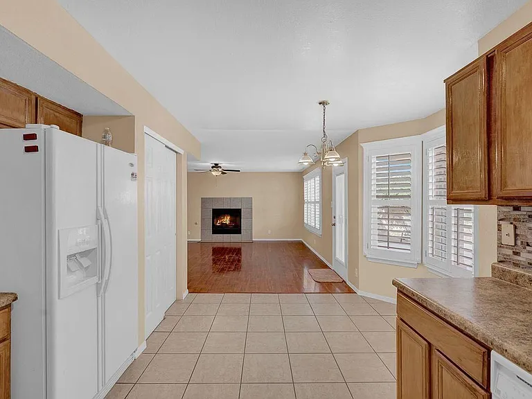 1460 Paseo De Flor St — Photo 4
