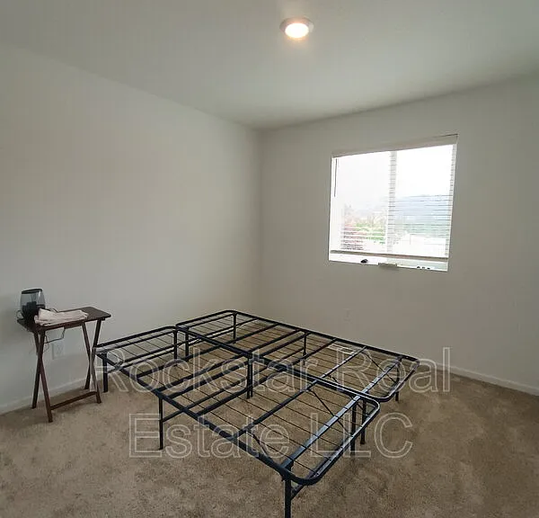 109 W Goldenrod Ave — Photo 22