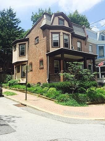1st image of 200 W 14th St