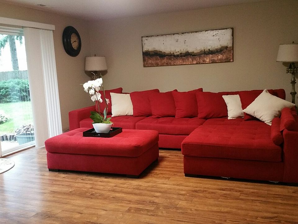 1st image of 1927 Tanglewood Dr Unit 1B