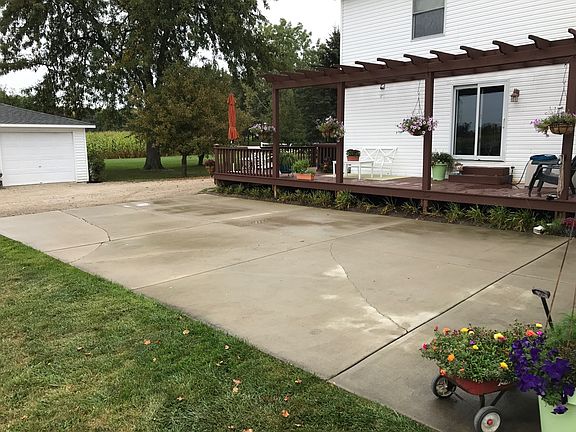 Rear Deck & Pergola 35x10