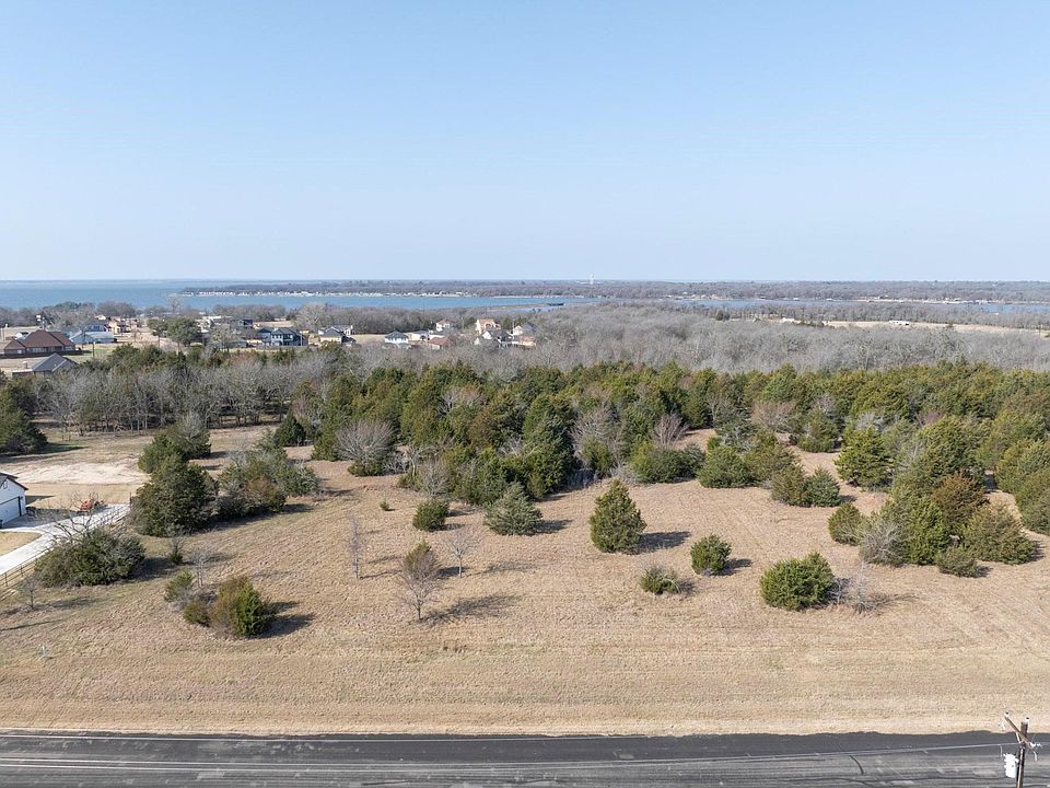 1st image of 54 Vintage Shores Dr