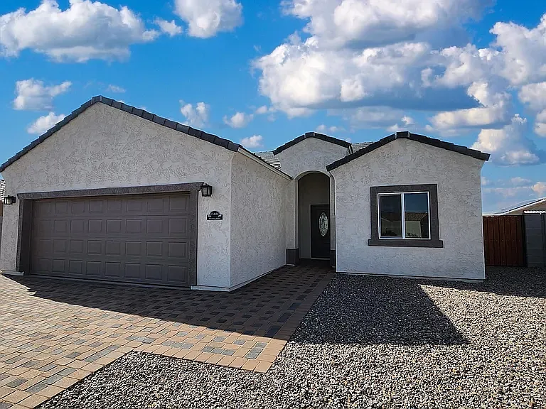 11355 W Carousel Dr