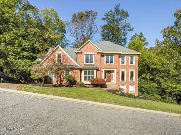 5509 Phoenix Hill Ct, Indian Hills, KY 40207