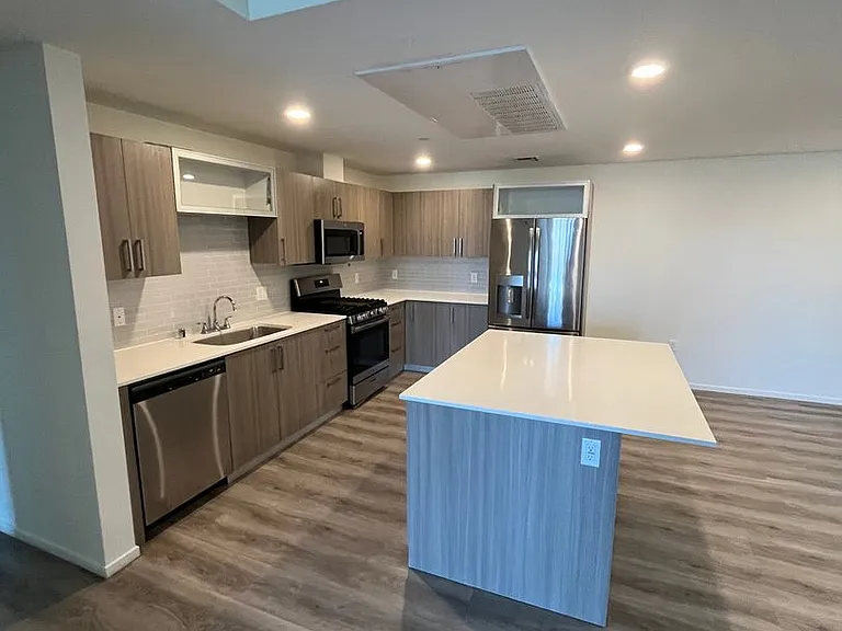 5630 Fair Ave — Photo 7