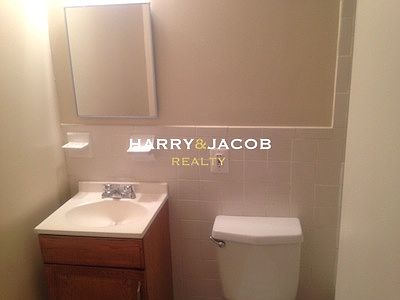 2nd image of 2051 Grand Concourse APT Bb