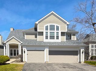 2370 Legends Ct, Riverwoods, IL