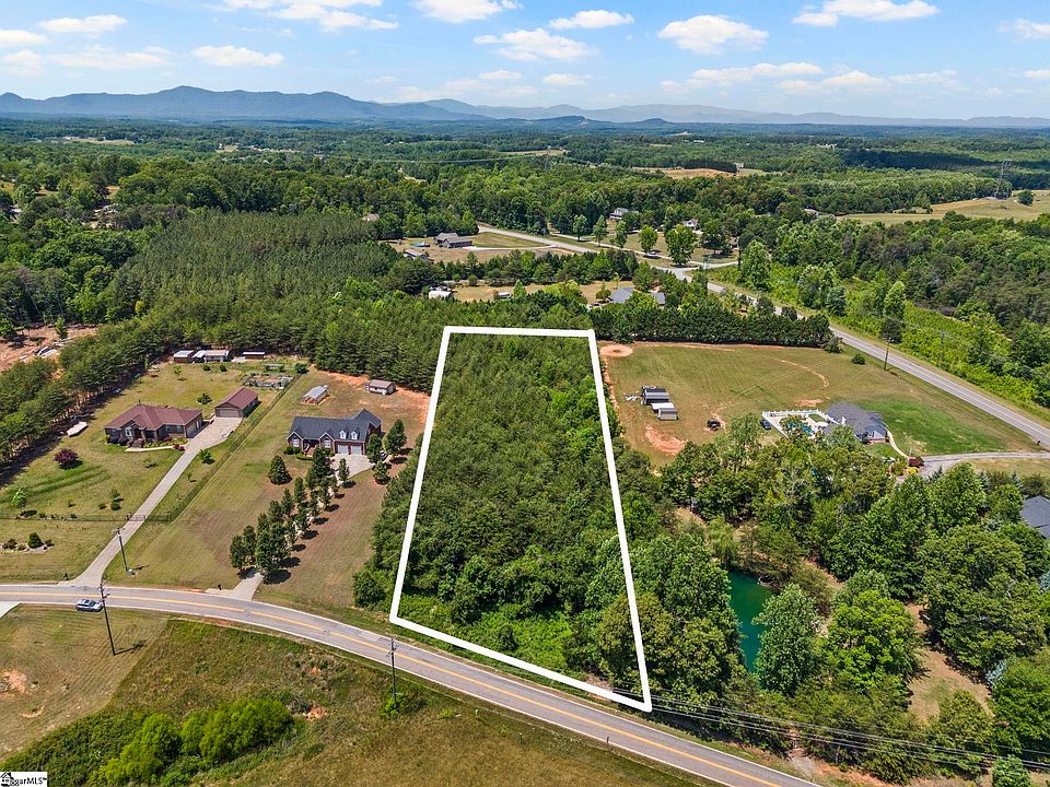 1st image of 136 Prison Camp Rd