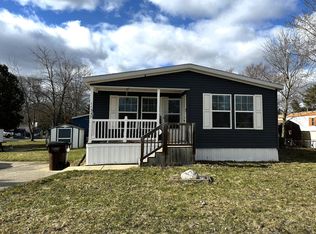 11357 Ann St SE, Lowell, MI