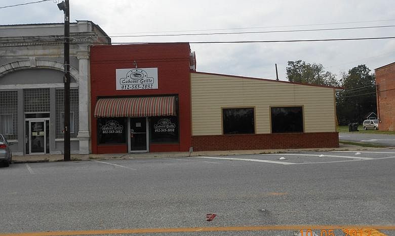 1st image of 401 S Railroad Ave