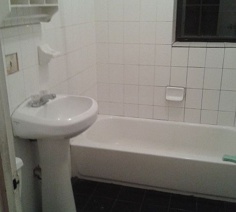 2nd image of 1295 Dekalb Ave