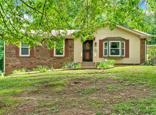 674 Dean Rd, Clarksville, TN 37040