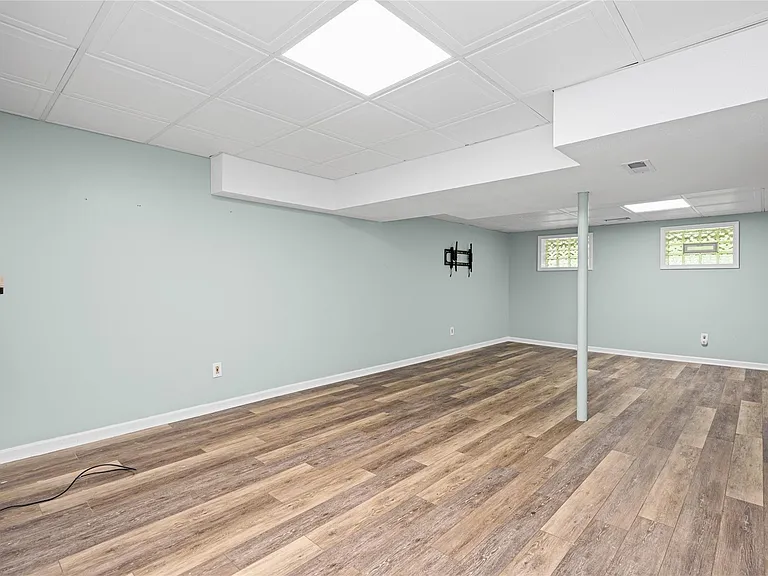7432 Azalea Ct — Photo 22