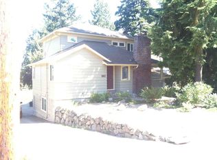 9544 49th Ave NE, Seattle, WA 98115