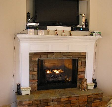 3rd image of 1480 Scott Rd