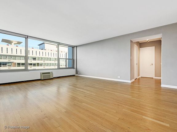 5th image of 3660 N Lake Shore Dr APT 2505
