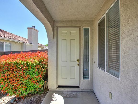 4th image of 5463 Gracen Way