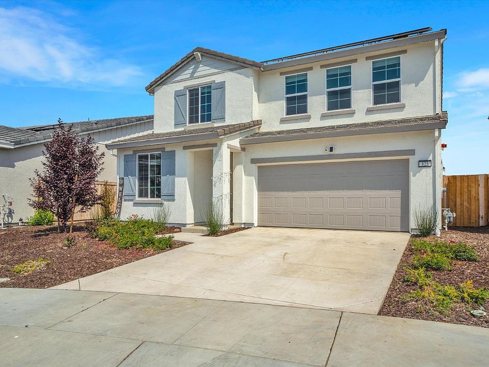 1st image of 825 Osprey Dr