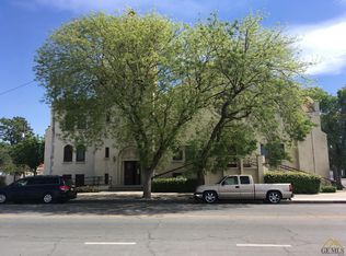 1002 11th Ave, Delano, CA 93215