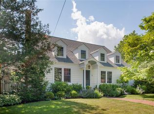 5 Pearl St, East Greenwich, RI 02818