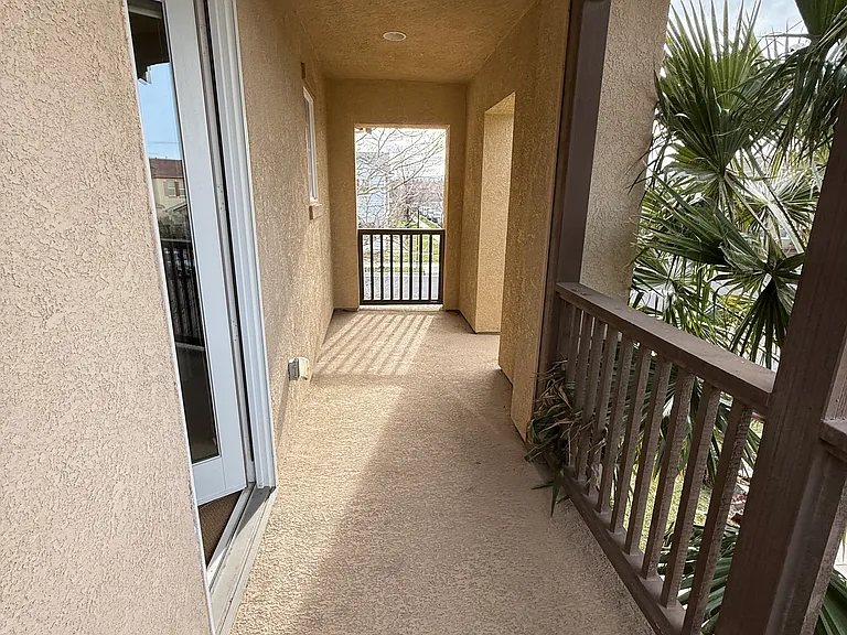 702 N San Marcos Dr — Photo 23