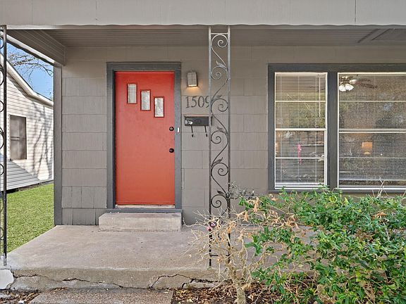 4th image of 1509 Mulcahy St