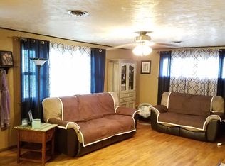 503 Radloff Ave, Oakley, KS 67748