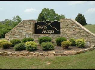 3812 Mary Frances Dr, Maryville, TN 37804