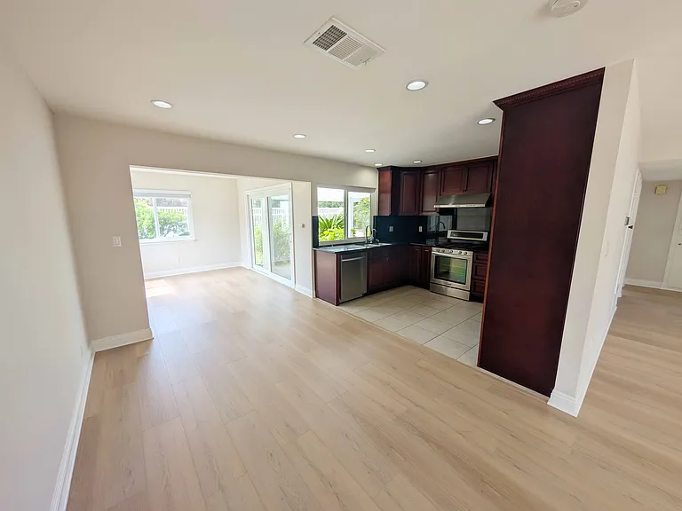 20239 Damietta Dr — Photo 7