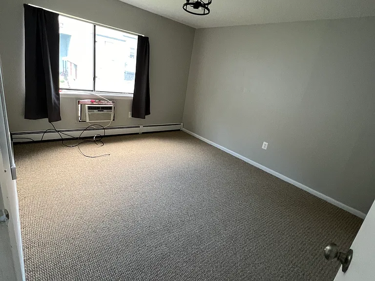 92 Wakelee Rd #D — Photo 18