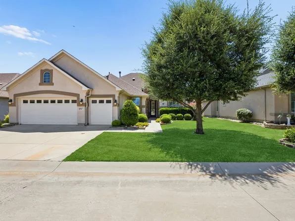 8917 Gardenia Dr, Denton, TX 76207