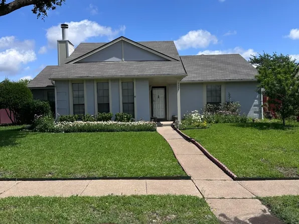 2525 Peartree Ln, Garland, TX 75042