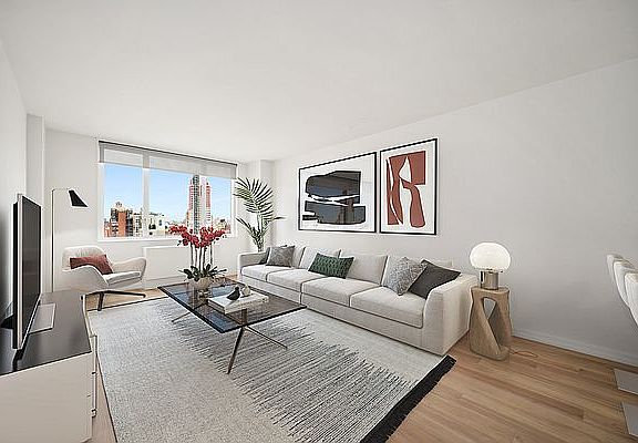 4th image of 401 E 80th St APT 17E