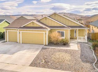 1015 Aster Ln, Fernley, NV