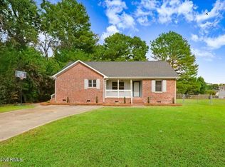 306 Shamrock Rd, Goldsboro, NC 27530